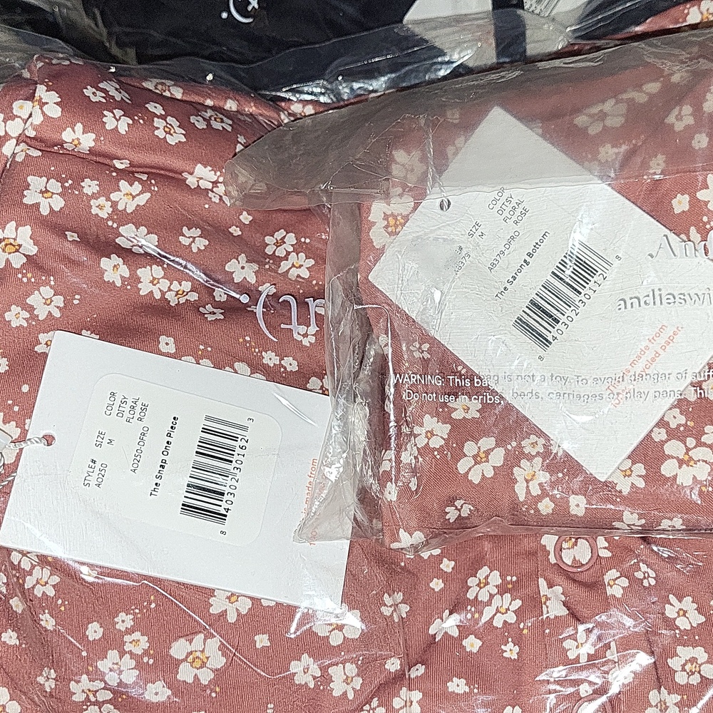 #4 Andie set sarong and one piece swimsuit size M